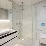 Gorgeous Modern 1bd Views W Poolgym! #255 Κωνσταντινούπολη