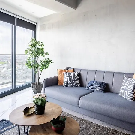 Gorgeous Modern 1bd Views W Poolgym! #255 *