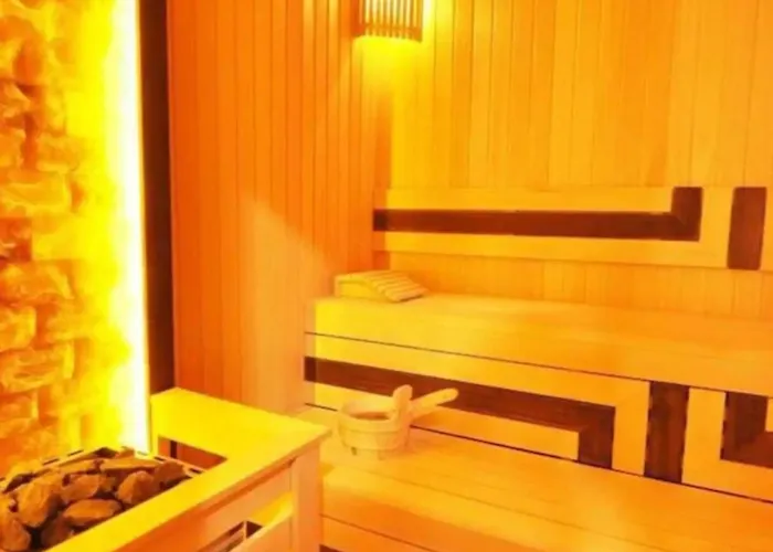 Gorgeous Modern 1bd Views W Poolgym! #255 * Istanbul