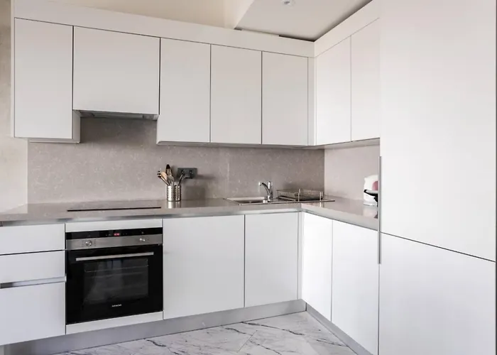 Gorgeous Modern 1bd Views W Poolgym! #255 Lägenhet Istanbul