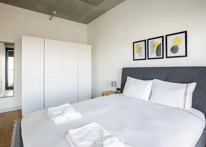 Gorgeous Modern 1bd Views W Poolgym! #255 * Istanbul