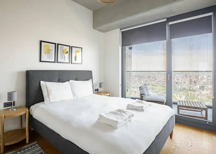 Gorgeous Modern 1bd Views W Poolgym! #255