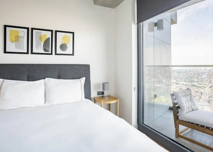 Gorgeous Modern 1bd Views W Poolgym! #255 Istanbul