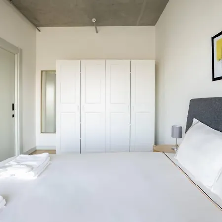 דירה Gorgeous Modern 1bd Views W Poolgym! #255 *