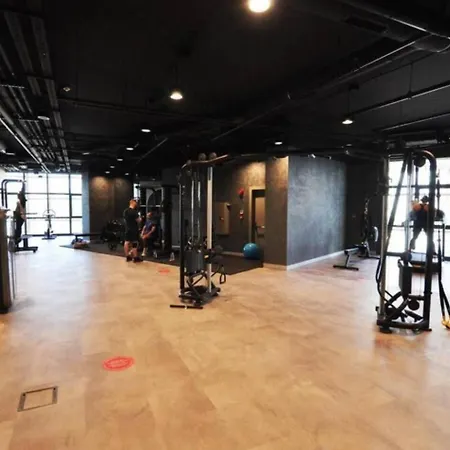 Gorgeous Modern 1bd Views W Poolgym! #255